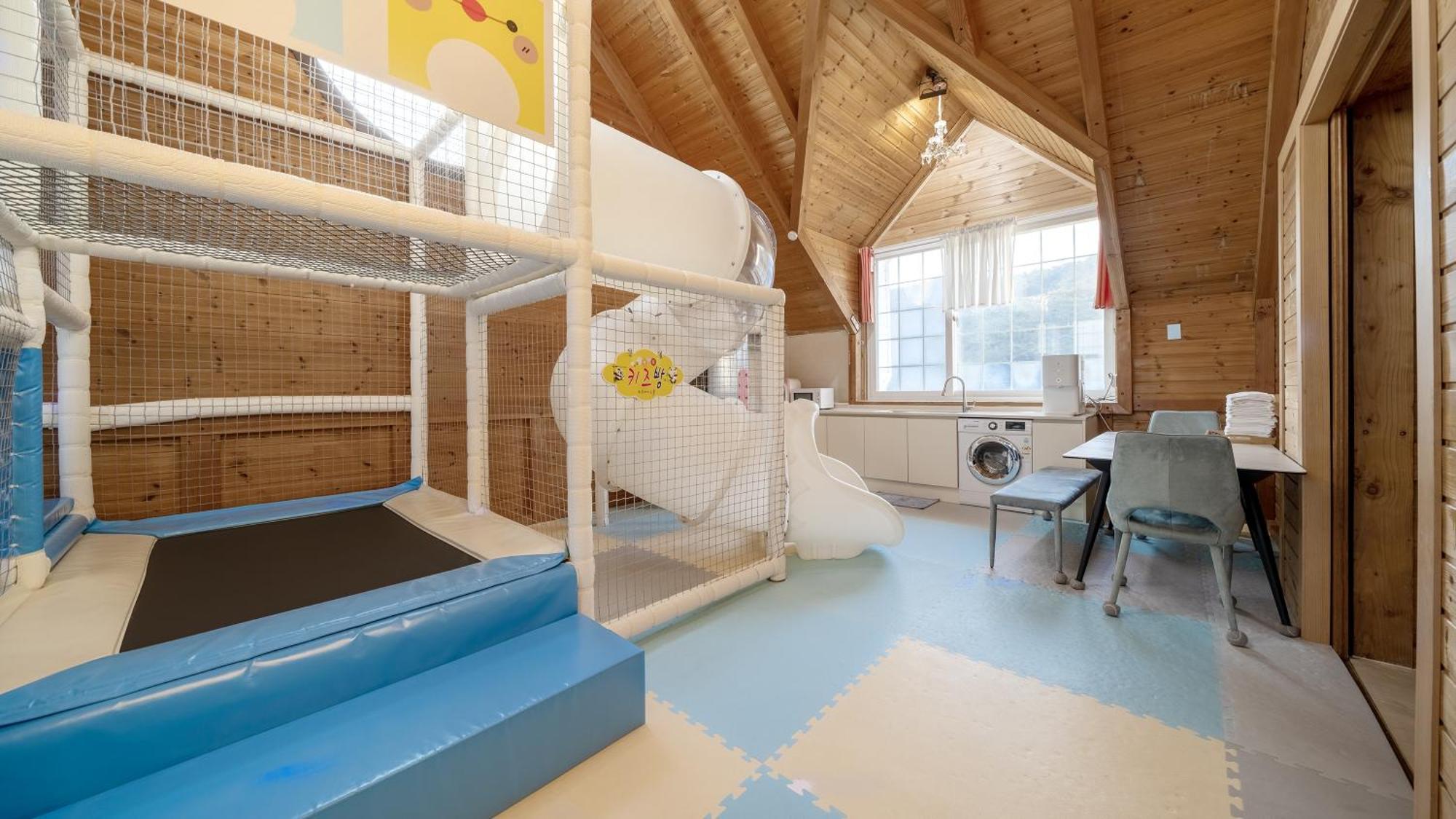 Gyeongju Riu Kids Poolvilla 객실 사진